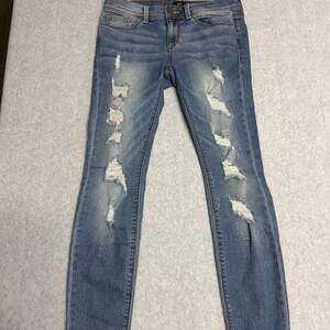 Sneak Peek SPI Distressed Heavily Ripped Skinny cuffed Jeans Size 5